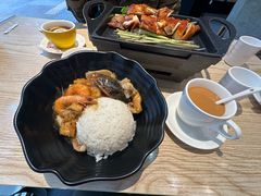 -滋味满屋美食坊(上海街店)