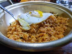 辣白菜炒饭-原始泥炉烤肉(总店)