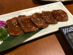 厚切牛舌-魔丼屋(日月光店)
