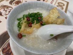 荔湾艇仔粥-赏点粤式点心(广州塔店)