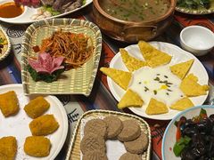 -吉祥圣雪藏餐