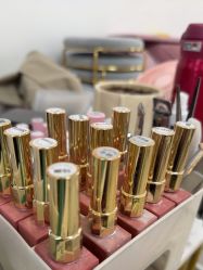 -尤米一站式美甲美睫