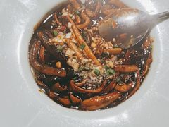 响油鳝糊-金枝玉叶上海人家食府(三里河店)