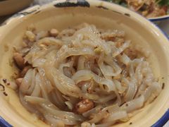 刮凉粉-东排食堂长沙小吃大排档(五一广场店)