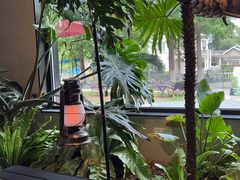 -J Create城市露营咖啡·简餐·宠物(上海动物园店)