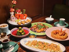 -粤·向群饭店(麓景路店)