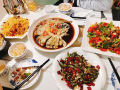 -煲来饱去冷水鱼