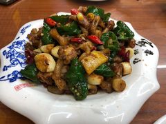 红烧猪蹄-多福临砂锅居(苏堤北路店)
