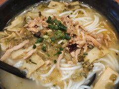 -老妈米线(港龙店)