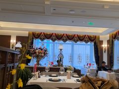 -马克西姆俄罗斯餐厅(通亚街店)