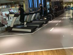 -银吉姆健身(恒隆馆)