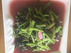 -领鲜土菜馆