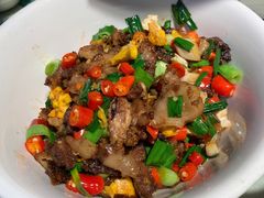 拆骨肉荷包蛋-昱龙大盆牛蛙馆(三兴街总店)