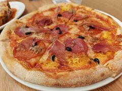 -城市大道红炉披萨烘焙坊