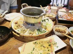 -怪噜范·老贵阳街头名小吃(鸿通城店)