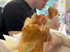 -Bánh Mì Huynh Hoa