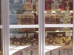 -红宝石·鲜奶小方·海派西点房(莘庄龙之梦店)