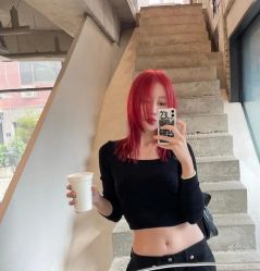 -GIRL STYLE 烫发·染发沙龙