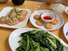 -鹏城人家海鲜酒家·23年老字号(较场尾店)