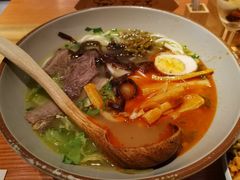 苗家口味酸笋圆粉-百春原湖南牛肉粉(百联世纪店)