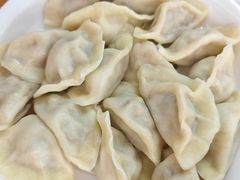 -东北四季饺子王(华山路店)