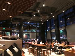 -星巴克(西安曲江银泰店)