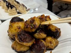 -李连贵熏肉美食酒楼(东市商贸店)