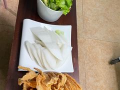 -墨脱石锅椰子鸡•香草鸭•东山羊(大东海店)