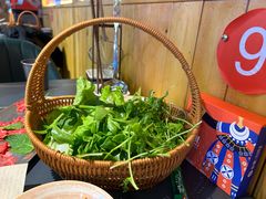 -由衷贵州酸汤牛肉火锅(新桥店)