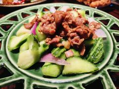 -粤·向群饭店(麓景路店)