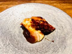 慢煮章鱼-桐寿司Sushi Tong