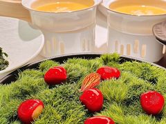 -滩外滩·本帮江浙菜(新天地店)