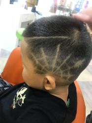 -爆米花儿童美发