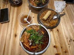 -柳州肥姨妈大骨螺蛳粉(江宁万达店)