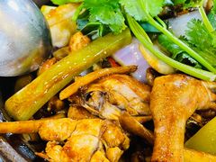 -胡须佬鸡煲四季火锅(龙珠大道店)