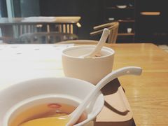 无花果海底椰雪梨汤-炖物24章·顺时轻养茶(杭州大厦店)