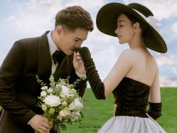 -挪娅婚纱摄影皇家会所