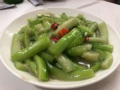 清炒丝瓜-新新湘菜馆(新中街二条店)