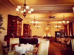 大堂-Salon de Ville浦江汇(上海外滩华尔道夫酒店店)