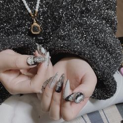 点击看大图 -雪儿·YuKi美甲美睫皮肤管理Salon