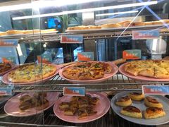披萨-绿岛港轩海鲜烤肉涮锅自助餐厅