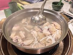 -润园四季椰子鸡火锅(海上世界店)