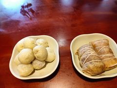 -佬钱湾仔(衣裳街店)