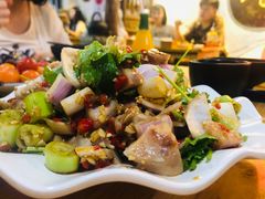 -二孃鸡爪爪(东郊记忆店)