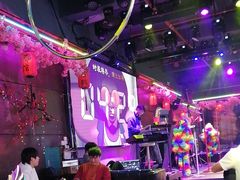 -喜鹊音乐酒馆(西街店)