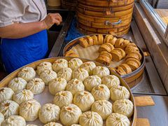 -李与白包子铺(桐梓林店)