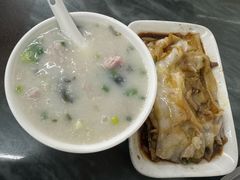 皮蛋瘦肉粥-穗银肠粉店(东川路店)