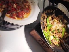 -费大厨辣椒炒肉(高铁吾悦广场店)
