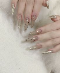 -1T·1M 日式美甲美睫