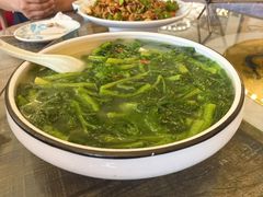 -刘姐啤酒鱼民族演艺餐厅(西街总店)